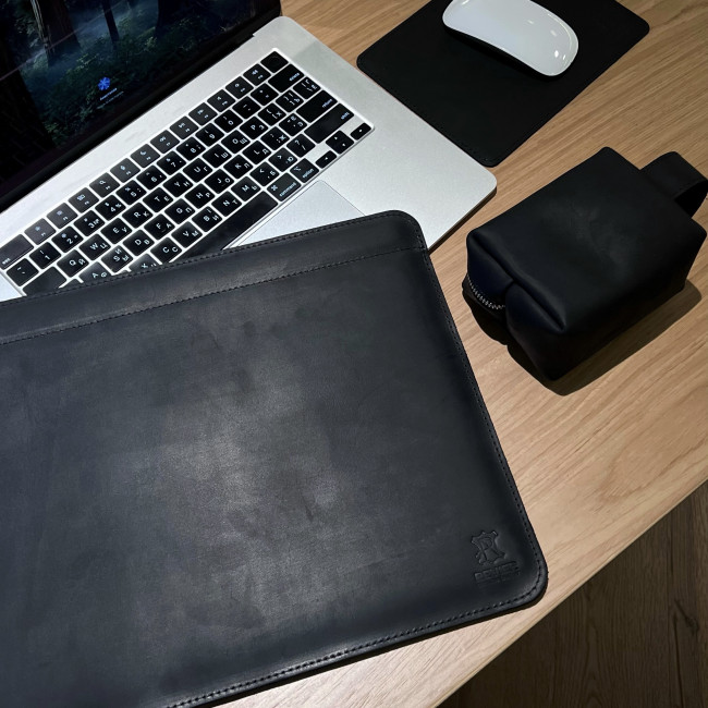 Шкіряний чохол стандарт для MacBook (крейзи) Чорний Шкіряний чохол стандарт для MacBook (крейзи) Чорний
