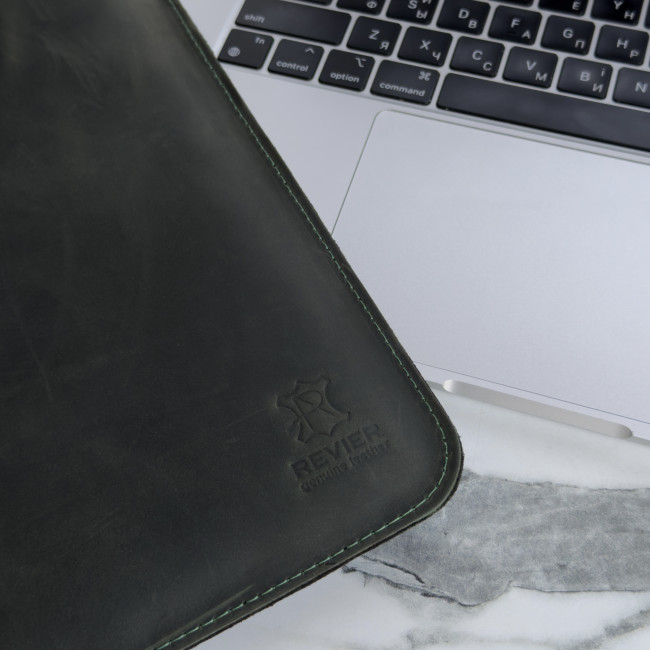 Шкіряний чохол на магнітах для MacBook (крейзи) Хакі